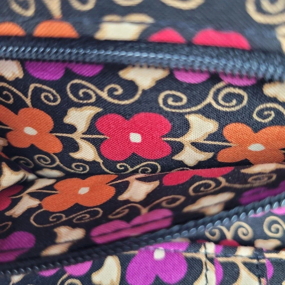 Vera Bradley Suzani‎ Wallet Carry It All Wristlet - Picture 5 of 8